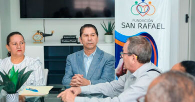 Fundación San Rafael y Casa Comunitaria firman acuerdo para beneficiar adultos mayores en Tenares