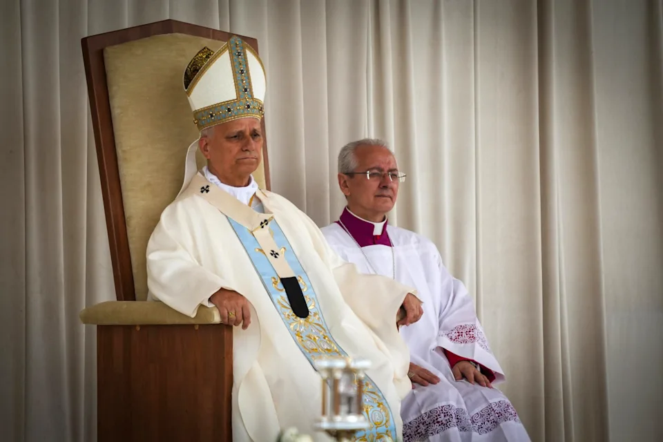 León XIV celebra un año de pontificado con llamado a la paz - CódigoTV